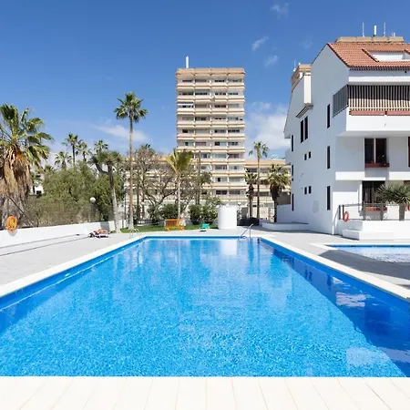 Apartment Home2book Americas Bright